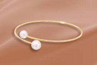 greta bangle 1