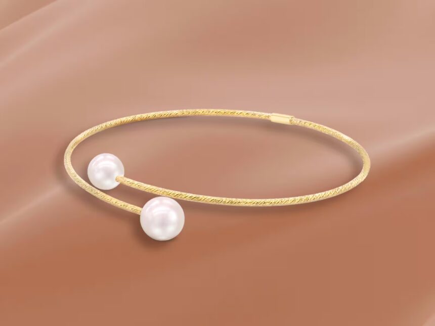 greta bangle 1