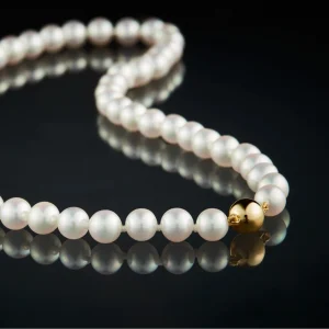 bhm_pearl_icons_collection_necklace.webp